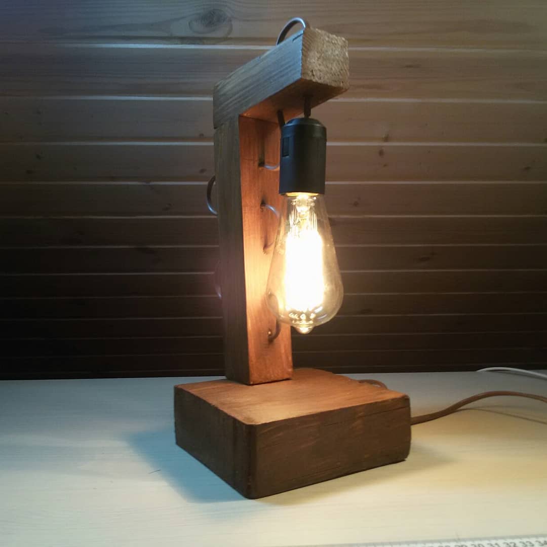 Напольный светильник из дерева | Своими руками